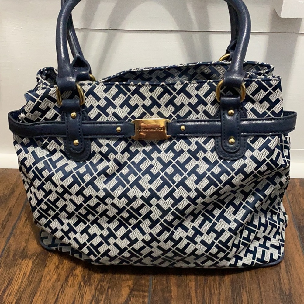 Tommy Hilfiger blue logo purse - Picture 2 of 11